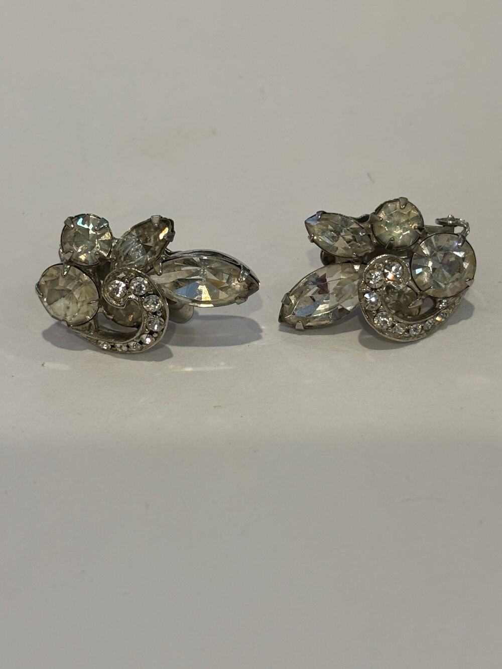 Vintage Rhinestone Clip On Earrings Signe WEISS